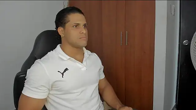 Evansdark1 online show from 04/21/26, 10:12