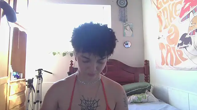 Snapshot of CamillyBlum chatting on 04/25/26, 07:44 CamillyBlum online show from 04/25/26, 07:44