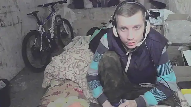 makarov1993 online show from 10/13/25, 06:24