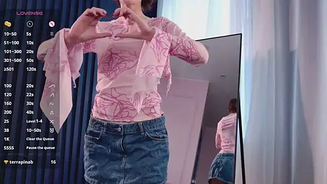 chloe dreammm online show from 02/06/26, 12:19