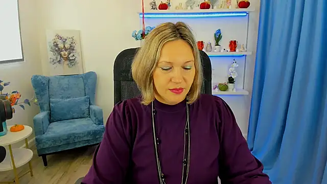 Snapshot of NinaStarle chatting on 10/25/25, 04:31 NinaStarle online show from 10/25/25, 04:31