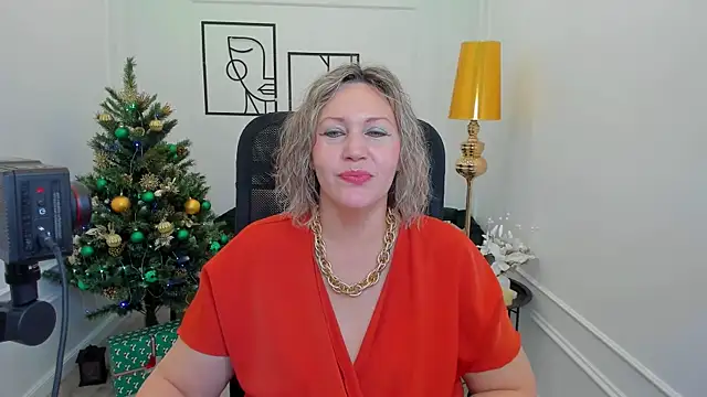 NinaStarle online show from 12/22/25, 04:31