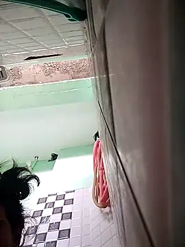 JHILMIL online show from 10/19/25, 03:29