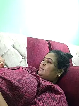 tamilaruvi online show from 04/18/26, 07:34