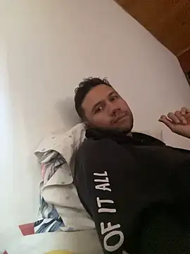 Michaell Spinelly online show from 04/23/26, 07:16