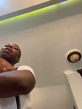 CharlesBrown  online show from 11/11/25, 11:43