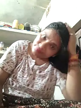 couple 71 online show from 05/02/26, 03:11