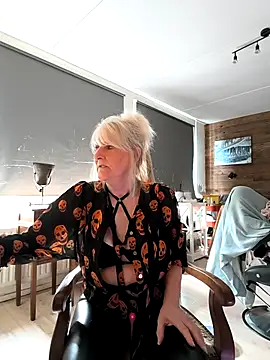 SexyKato001 online show from 10/19/25, 10:49