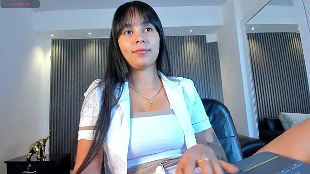 Snapshot of freyja_sweet_ chatting on 10/30/25, 01:12 freyja sweet  online show from 10/30/25, 01:12