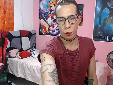 Snapshot of afrodit_25 chatting on 09/20/25, 04:35 afrodit 25 online show from 09/20/25, 04:35