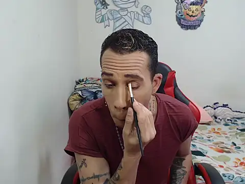 Snapshot of afrodit_25 chatting on 10/24/25, 06:10 afrodit 25 online show from 10/24/25, 06:10