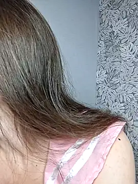 Snapshot of Olivia_OliV chatting on 06/19/26, 12:59 Olivia OliV online show from 06/19/26, 12:59