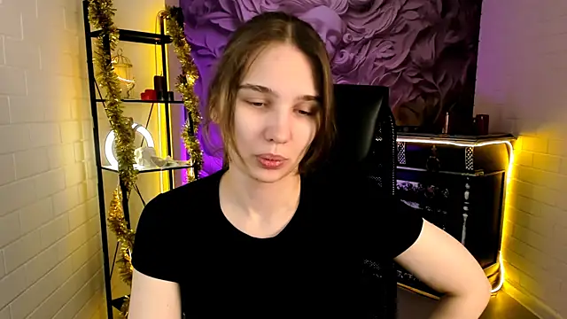 TessaMill online show from 12/03/25, 09:18