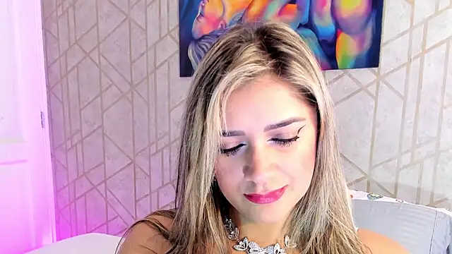 NicoleDiior online show from 02/07/26, 03:05