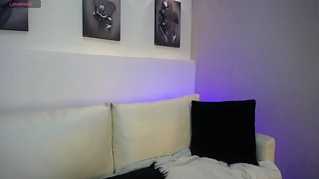 VeronicaBlake online show from 04/10/26, 12:54