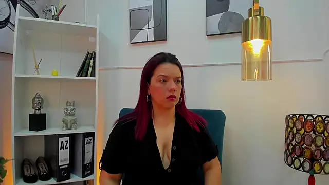 Snapshot of VeronicaBlake chatting on 06/23/26, 12:58 VeronicaBlake online show from 06/23/26, 12:58