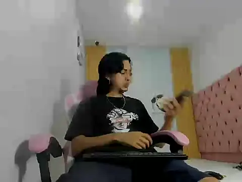 Jimdreams online show from 10/20/25, 01:55