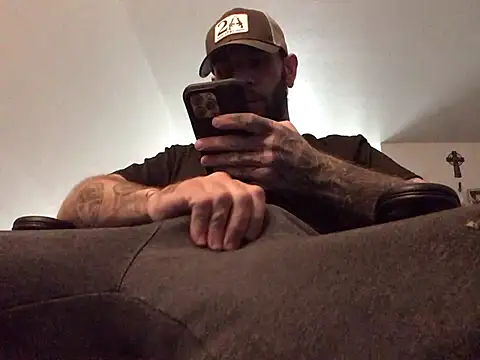 BlueCollarTattoos online show from 04/21/26, 09:39