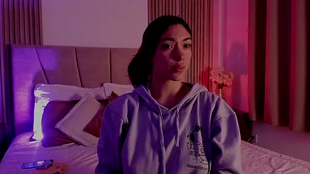 Victoria Beaumont online show from 01/14/26, 11:49