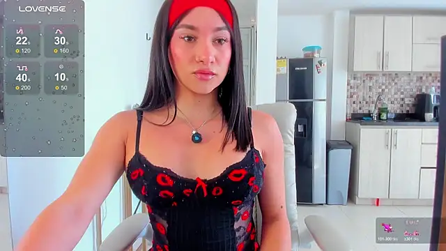 Snapshot of dollforsex_ chatting on 07/28/26, 02:05 dollforsex online show from 07/28/26, 02:05