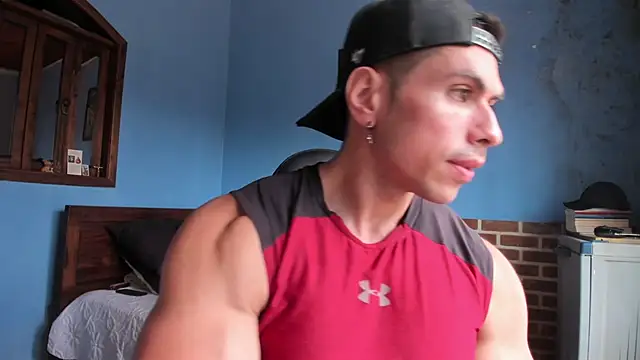 Snapshot of justinkarter chatting on 11/07/25, 05:57 justinkarter online show from 11/07/25, 05:57