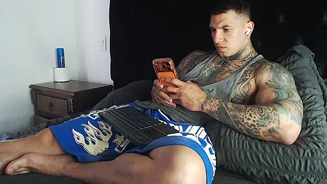 Shane Clay online show from 04/03/26, 06:50