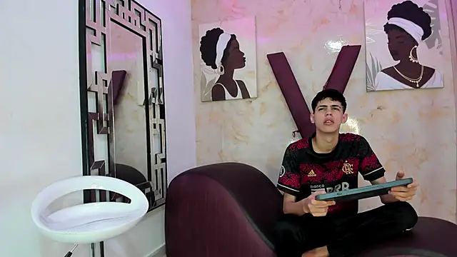 TWINKS FRIENDS online show from 02/01/26, 01:31