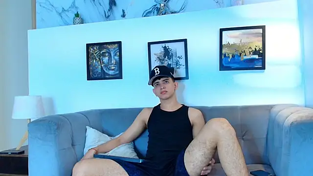 TWINKS FRIENDS online show from 04/10/26, 01:27