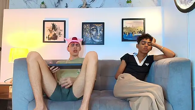 TWINKS FRIENDS online show from 05/18/26, 01:39
