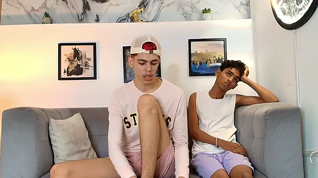 TWINKS FRIENDS online show from 05/22/26, 01:28