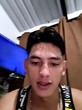 Snapshot of Hiroshi_Shen chatting on 10/23/25, 10:25 Hiroshi Shen online show from 10/23/25, 10:25