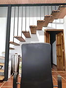 Snapshot of Hiroshi_Shen chatting on 10/30/25, 10:49 Hiroshi Shen online show from 10/30/25, 10:49