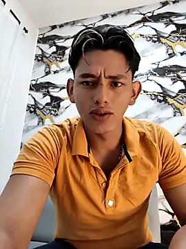 Snapshot of Hiroshi_Shen chatting on 12/04/25, 12:42 Hiroshi Shen online show from 12/04/25, 12:42