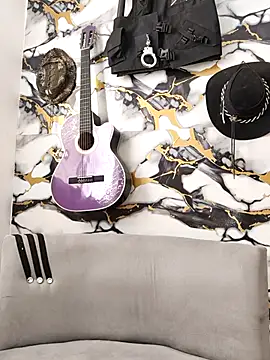 Snapshot of Hiroshi_Shen chatting on 01/17/26, 01:38 Hiroshi Shen online show from 01/17/26, 01:38