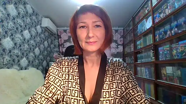 Snapshot of Pline1 chatting on 12/01/25, 08:58 Pline1 online show from 12/01/25, 08:58