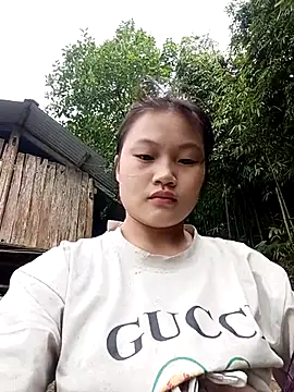 Snapshot of memeto_sexy chatting on 10/04/25, 08:45 memeto sexy online show from 10/04/25, 08:45