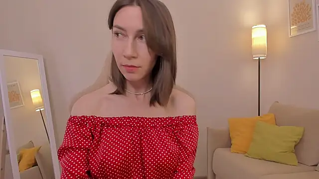 Snapshot of GoodGlamorGirl chatting on 01/12/26, 03:45 GoodGlamorGirl online show from 01/12/26, 03:45