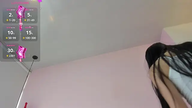 violet myerrs online show from 10/30/25, 02:40