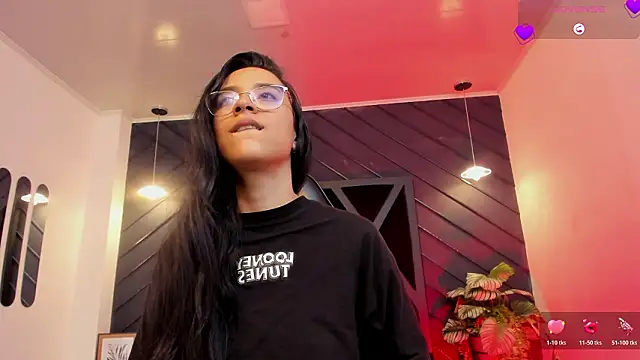 zoe martins  online show from 02/02/26, 05:33