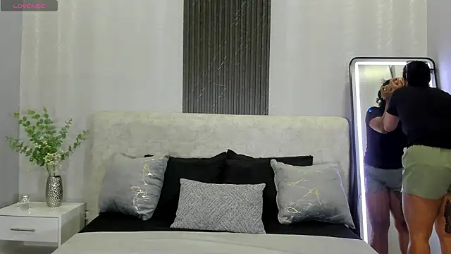 zoe martins  online show from 07/10/26, 01:14