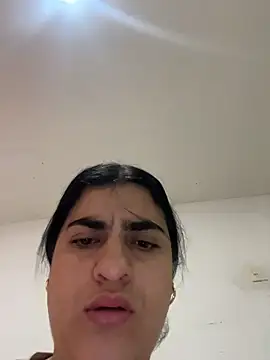 DAMSEL 30 online show from 04/01/26, 11:22