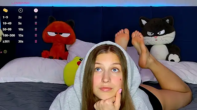 MissEmilyMiller online show from 04/23/26, 05:04