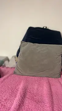 sweet shadil  online show from 04/17/26, 01:36