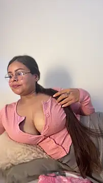 Snapshot of sweet_shadil_ chatting on 06/04/26, 12:55 sweet shadil online show from 06/04/26, 12:55