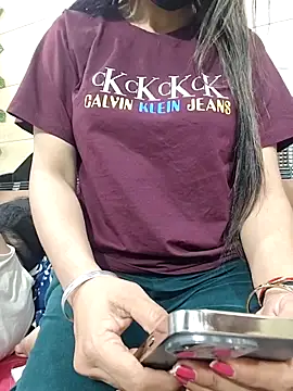 dollysapna1 online show from 01/18/26, 06:01