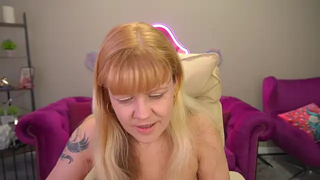 BellaLaPetit online show from 03/07/26, 01:08