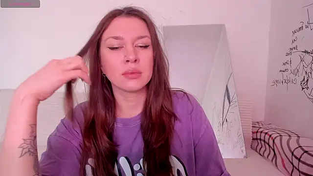 Lil Foxy9 online show from 04/20/26, 02:58