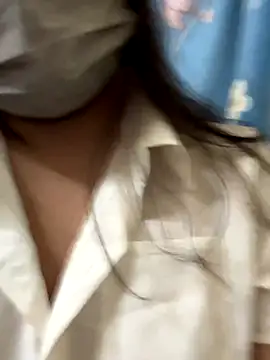 Snapshot of ariel_613 chatting on 09/29/25, 10:31 ariel 613 online show from 09/29/25, 10:31