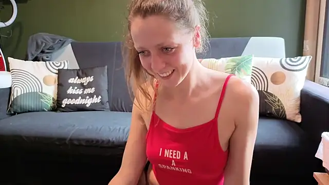 Eveline Beauty Kitty online show from 09/28/25, 03:50