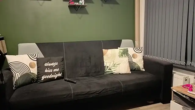 Eveline Beauty Kitty online show from 11/14/25, 07:56